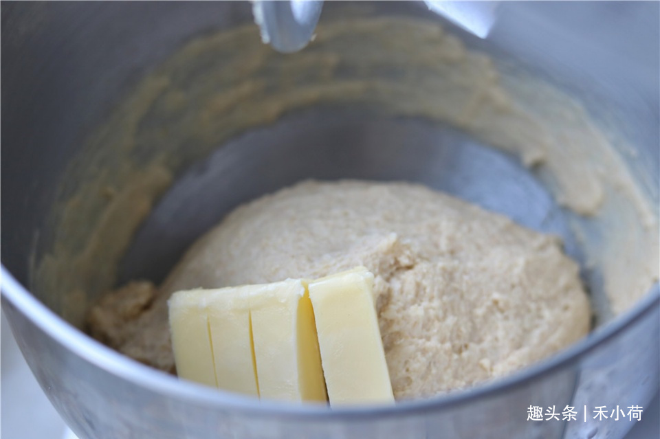 少糖少油的全麦吐司,配方靠谱组织真棒,早餐吃太适合了