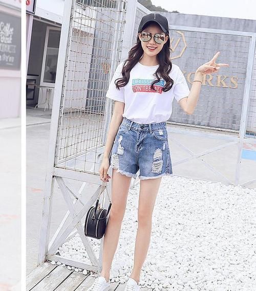 街拍：小姐姐破洞牛仔裤系列，潮流配穿出个性，青春减龄有活力！