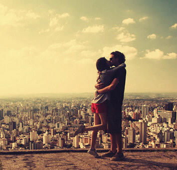 生活象看预告片,总是为看不到前面的情节而惋惜……