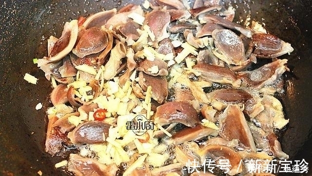 来回|大热天, 最受欢迎的菜就是它了, 不油不腻, 下酒又下饭, 越吃越香