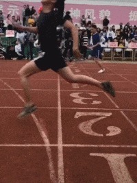 |搞笑GIF趣图:当你和男友聊天突然生气的时候!