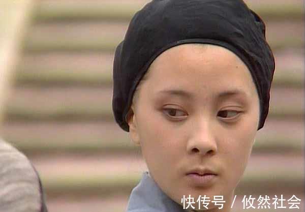 宝钗$刘姥姥看到了什么？为何无一语夸赞黛玉？又为何夸惜春神仙托生？