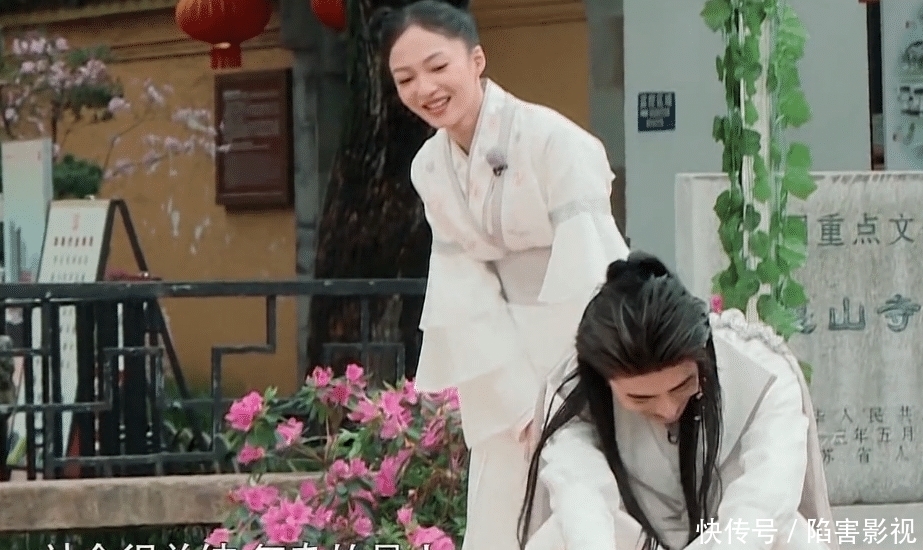 孟佳|跑男:蔡徐坤表演社会摇,沙溢摔倒在地,这期节目的道理好硬核