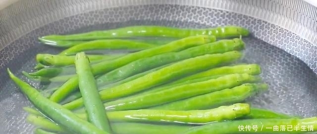 吃了20年的辣椒,只服这种农家做法!一次做10斤,开胃又解馋