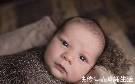 欣欣|儿科医生囟门是宝宝健康晴雨表,4项误区,6种异常要牢记