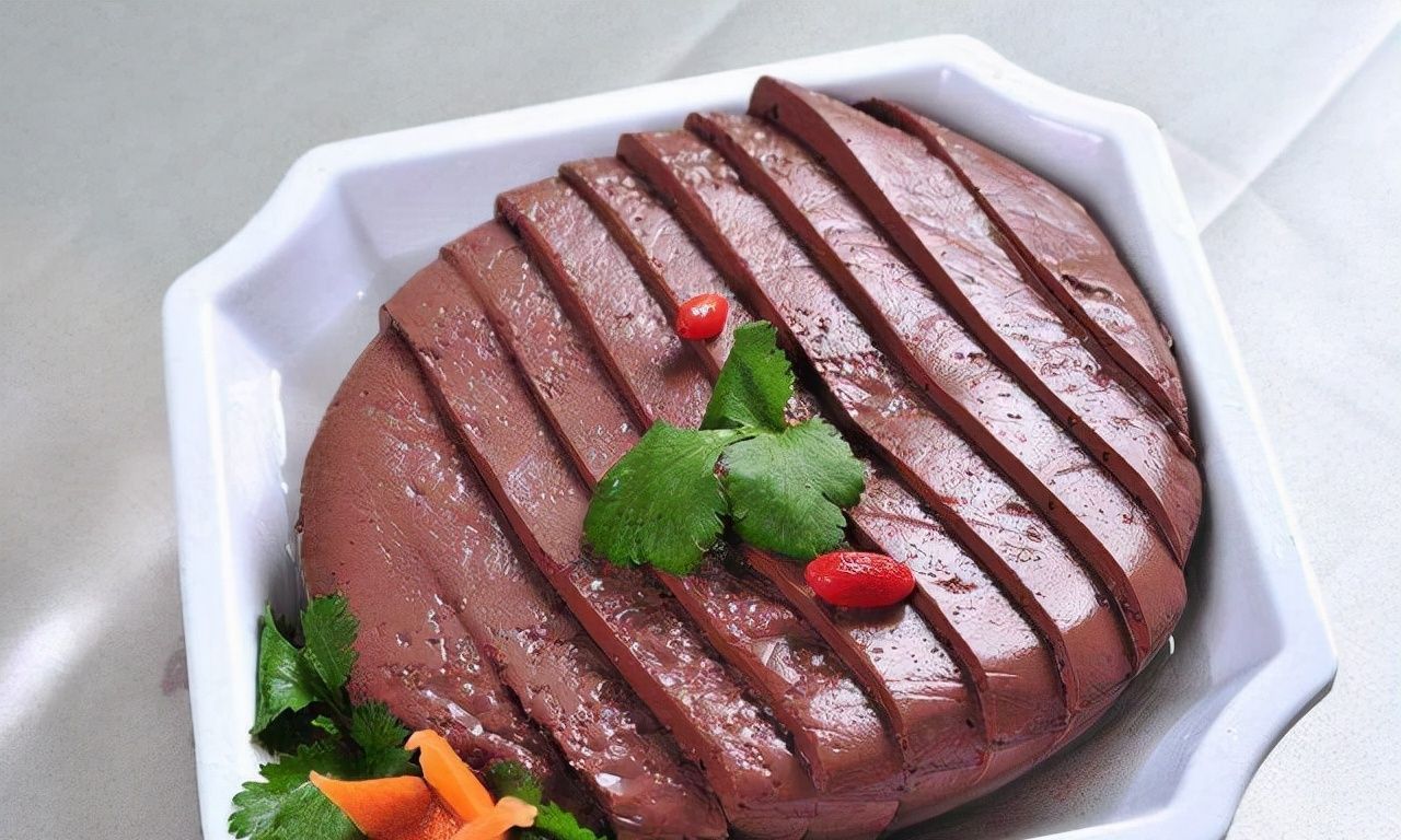 排毒|吃了猪血,第二天拉出黑色大便,说明什么?大多数人或许并不了解