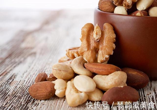 儿科医生|4种被儿科医生拉黑的零食,很多孩子还在吃,其中两种吃多可致死