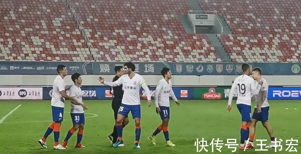 金敬道|郝伟解释变阵3后卫，解密限制奥斯卡策略，孙准浩进球并非偶然