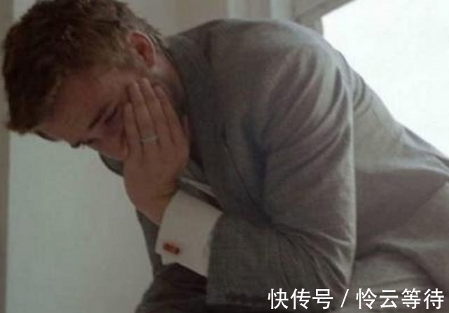 生大宝|老婆顺产宝宝，医生出来贺喜，丈夫看到孩子数量后，却满面愁容