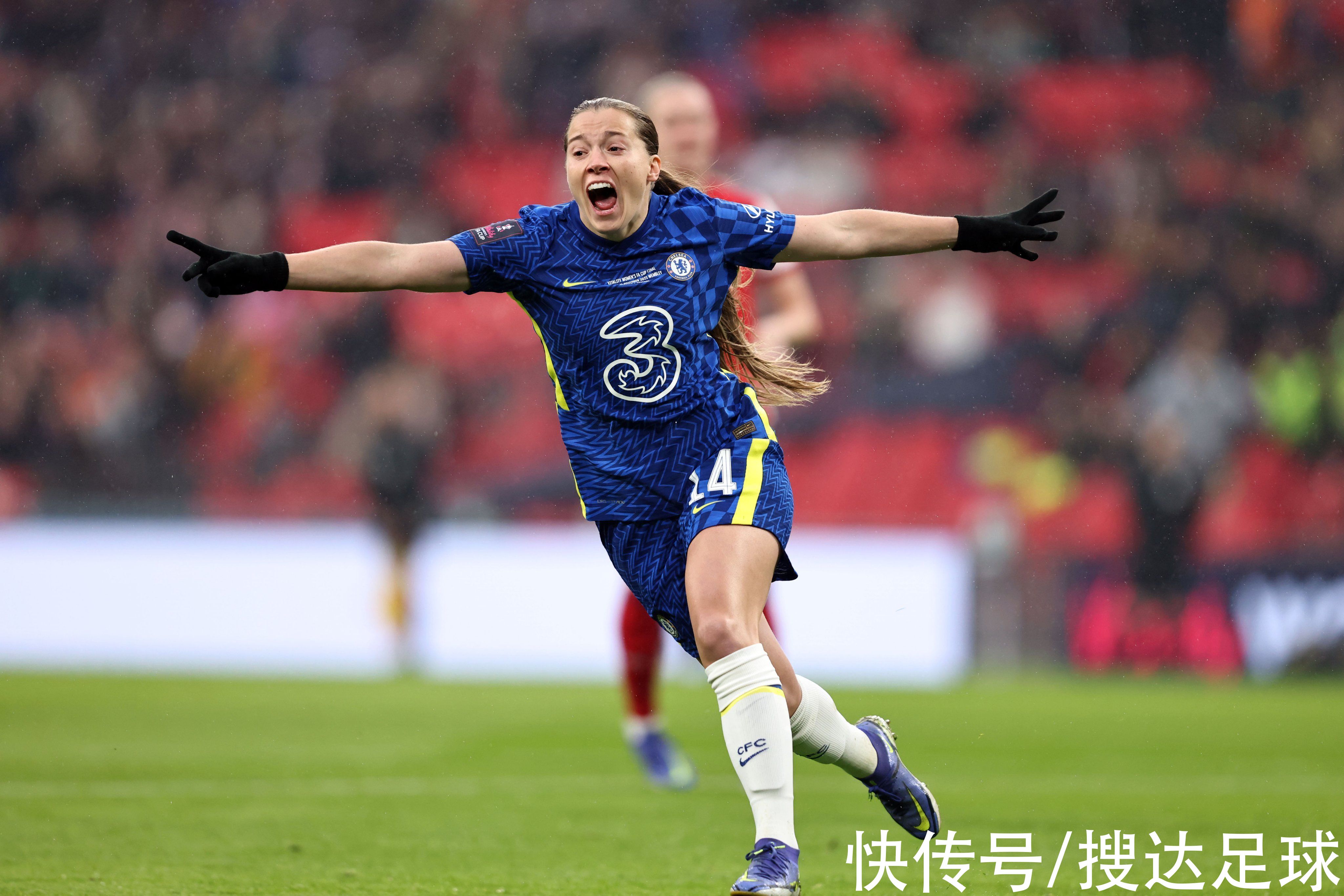 阿森纳|3-0夺冠!欧冠亚军终结3年苦等,韩国一姐碾压王霜:留洋7年斩10冠
