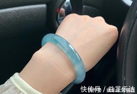 钻石|真正精致的女人，一般会佩戴的首饰，秀出你的气质
