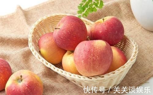 坐月子|坐月子吃水果有讲究,产妇做到“6吃4不吃”,营养充足恢复好