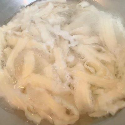 一上桌就被哄抢，这道番茄肉酱面的诱惑我跪服