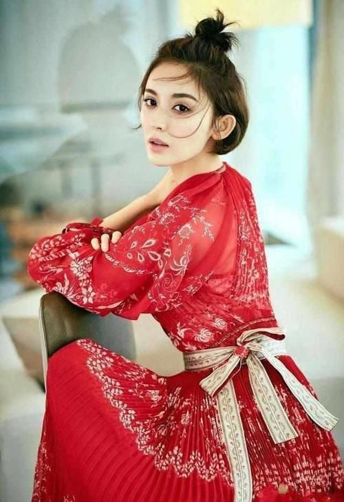 女生脸上有3个“特征”，就剪掉你的长发吧，短发才更适合你