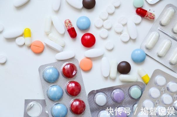 过氧化物|经常放屁的人,身体出现4个症状,说明肝脏生病了,早查肝CT