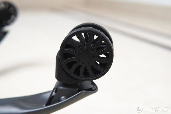 坐垫|品质生活 篇六十六：从网易严选人体工学椅3.0 VS 2.0，看人体工学椅怎么选？