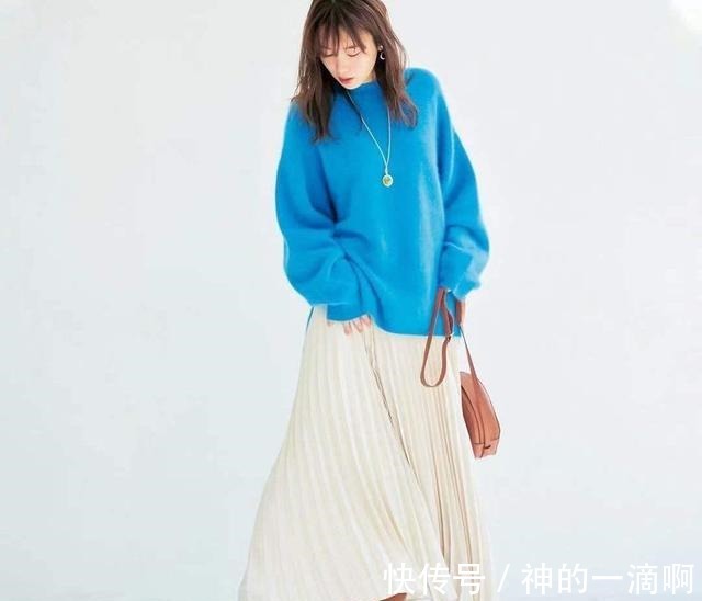 穿搭 毛衣+半裙,教你感受冬季穿搭那一抹温暖和摇曳并存的浪漫之美!