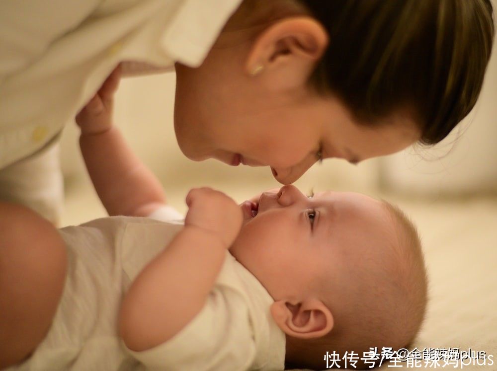 亂摸新生兒會「變笨」? 爸媽謹記「5不摸」,提防生人下「毒手」
辣媽語錄: