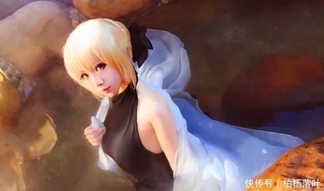 程潇|春丽COS大比拼,鬼鬼的最可爱,程潇的最性感,但都比不过第四个