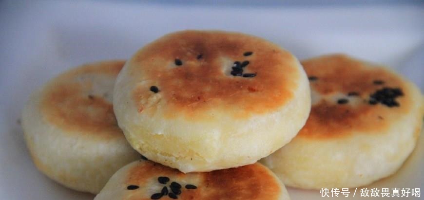 糕点别再出去买了,教你在家做绿豆饼,孩子抢着吃!