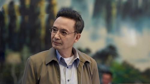 于震|《铁道风云》央视开播，于震再演抗战剧，温峥嵘侯长荣当配角