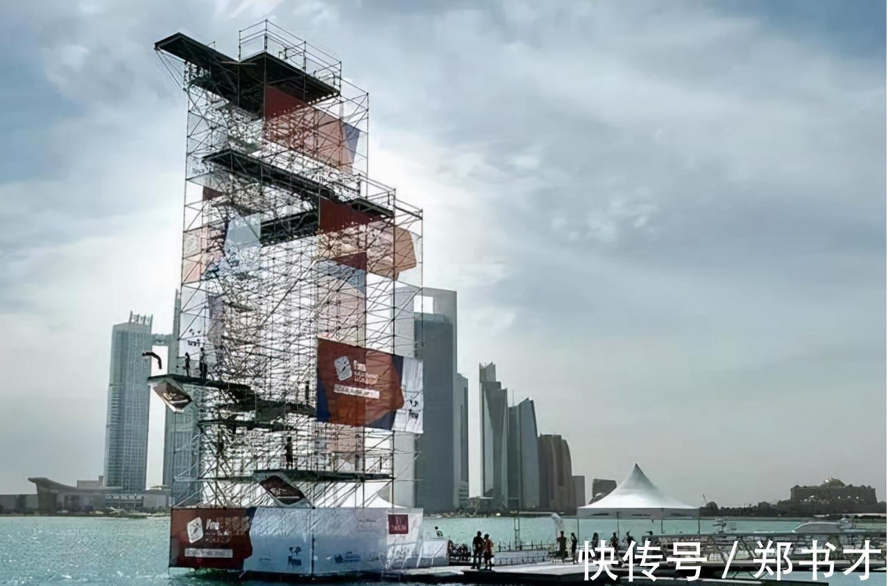 全红婵|全红婵已到达赛场,面对简陋又极具危险感的跳台,她一脸淡定