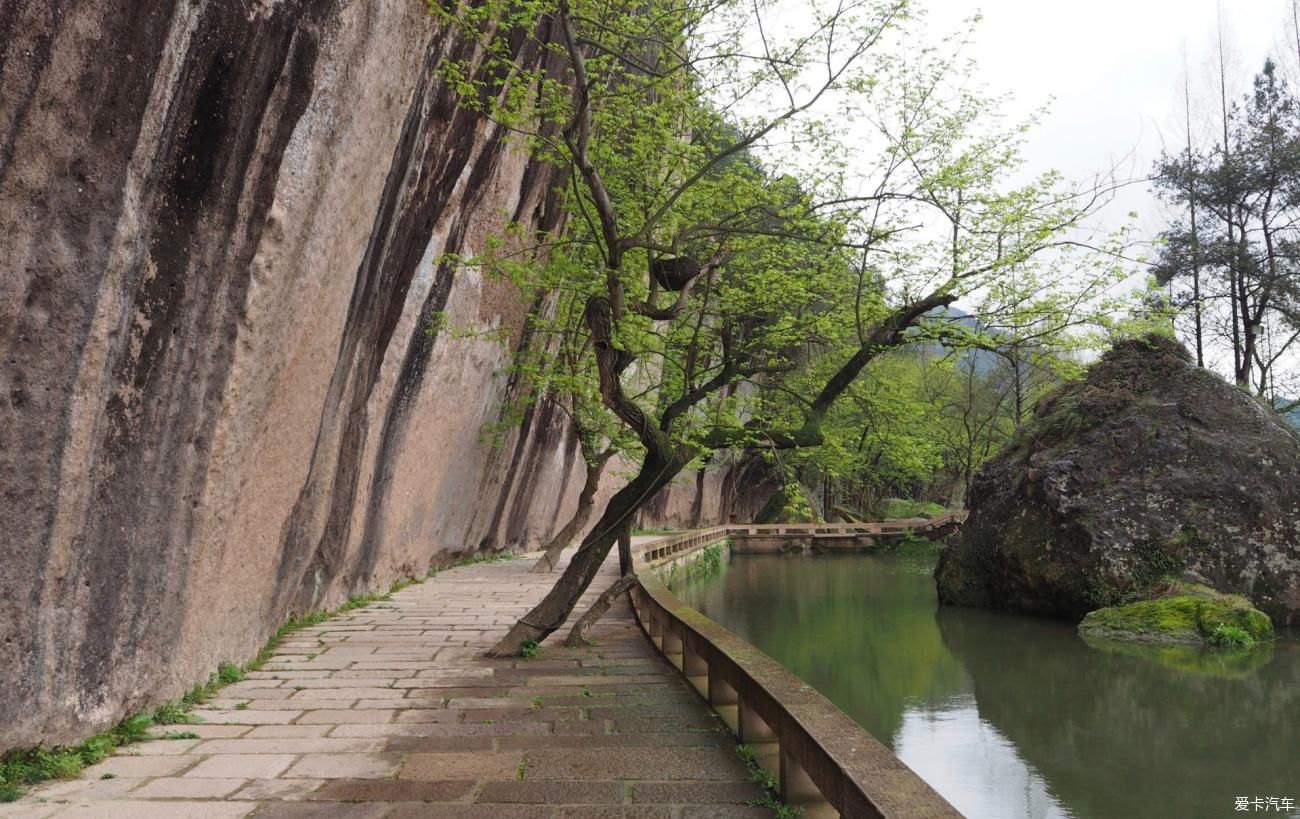 绝美仙都 山奇水清