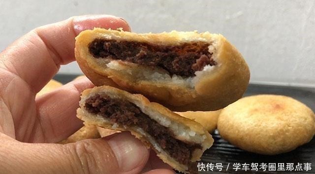 豆沙|开水里加一碗面粉，搅一搅，搓一搓，一会就做出一锅小点心