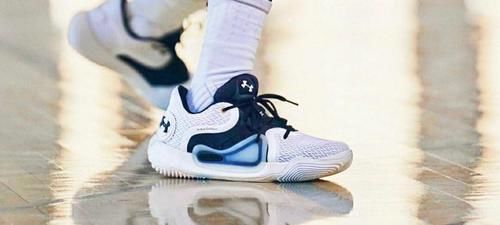 4款低调但性能超强的实战篮球鞋推荐