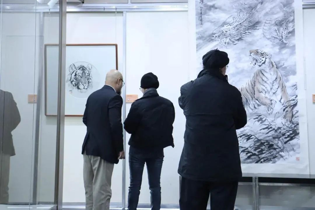 美术家协会#“虎虎生气——何业琦中国水墨画展”在陶氏艺术馆温暖开幕