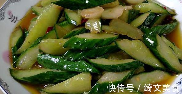 炝炒黄瓜|黄瓜的新做法,脆爽入味,做法简单,比拍黄瓜好吃多了!