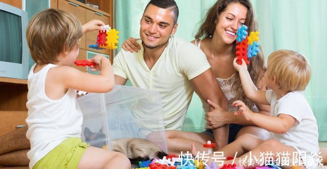 疏忽大意|情商低的孩子大多会有这5个表现,父母别疏忽大意,会害了孩子