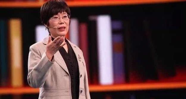 无人|美国专家放言百年无人能破,却被中国妇女做家务时破解,后来怎样