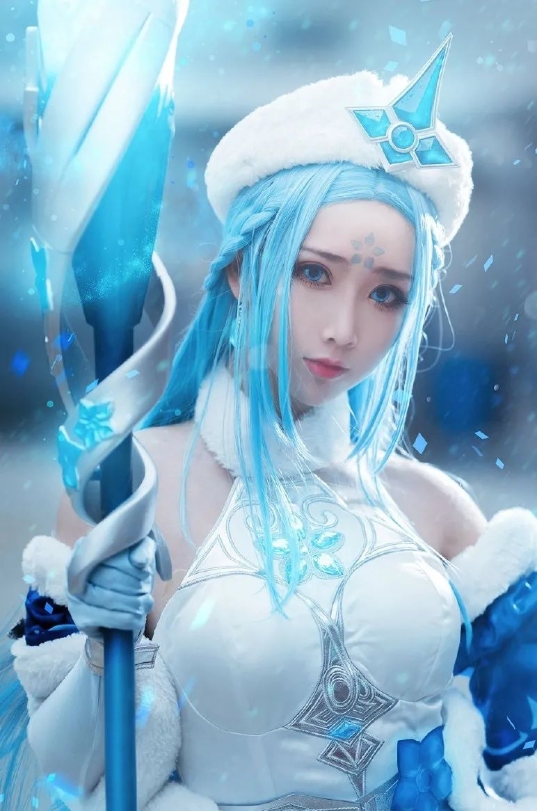 王昭君|cos:王者荣耀冰雪女王王昭君cos正片@仙儿