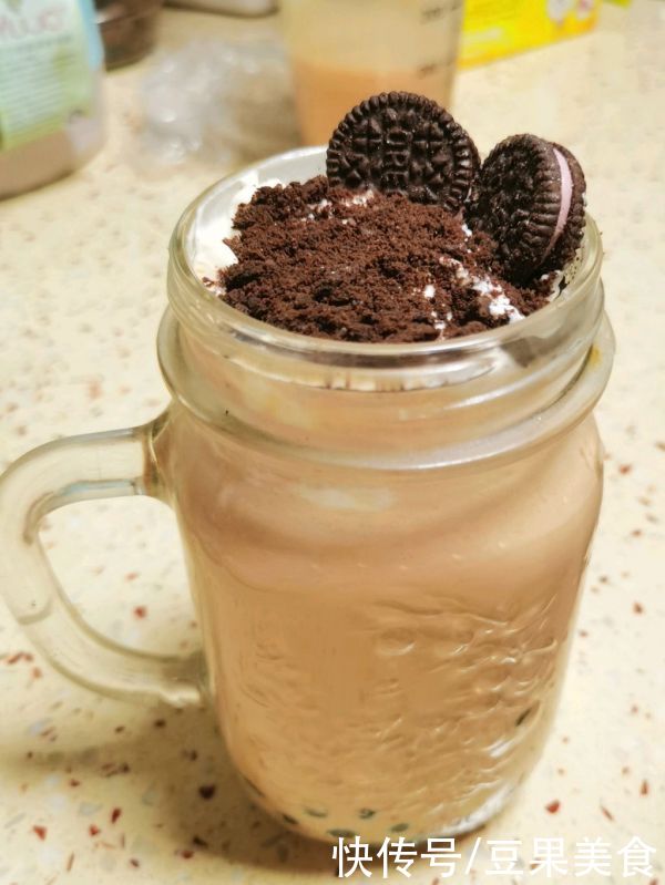 秋天|这道秋天里的第一杯奶茶，每天吃都吃不够