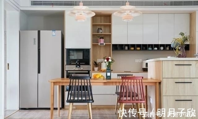 衣帽间|越来越多人装修做减法,客厅不要电视墙,这么装住三代人也不过时