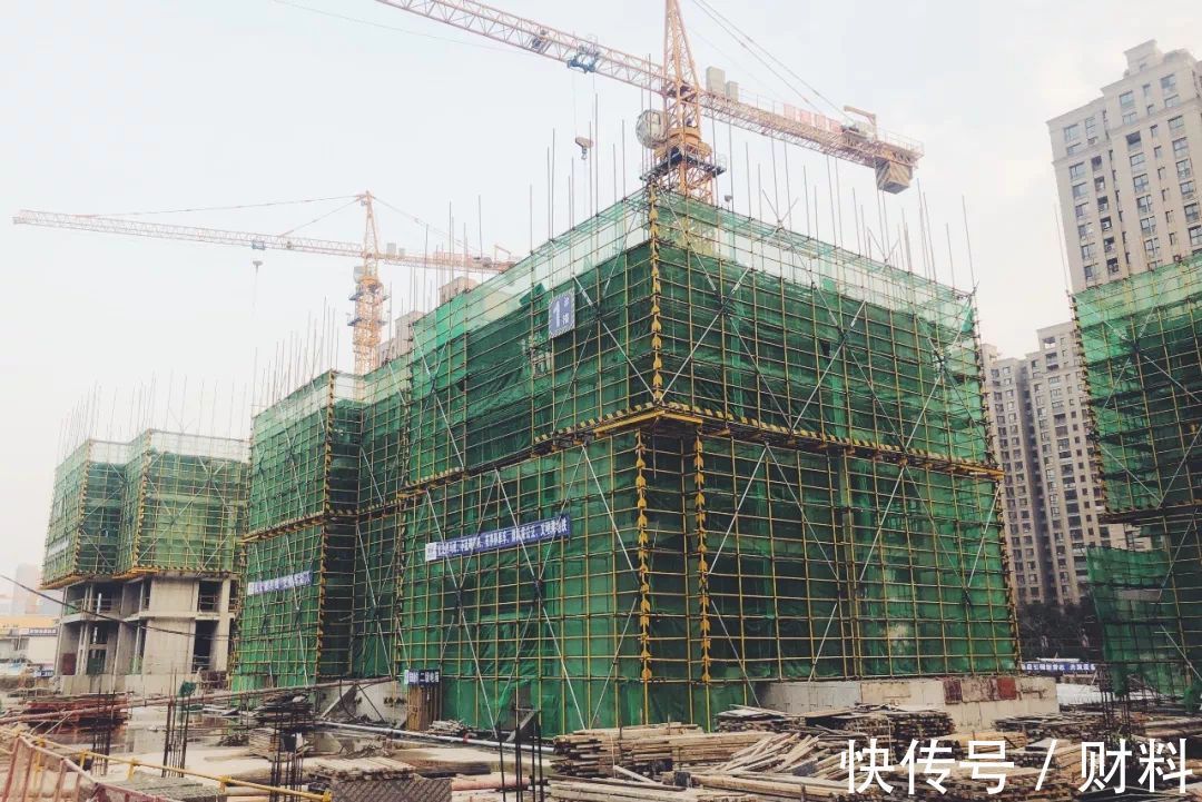 新房|2022年准备买房的家庭,不妨先听听3条“建议”,很实用