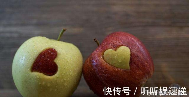 身体不适|怎样吃苹果最养生?营养师:很多人第一口就吃错了,难怪营养没了