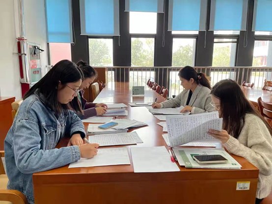 齐鲁壹点#济南市技师学院举办“阅读推广+共读一本书”活动