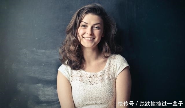 那些过了40岁的女人,两人之间的差距,是靠什么拉开的?