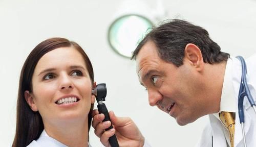 下降|男性衰老的4个“丑态”,你若一个都没有,恭喜,说明你还很年轻