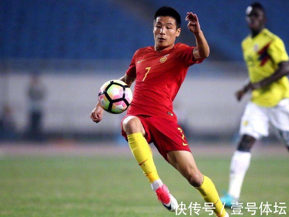 张玉宁|李霄鹏或将临阵换将,张玉宁、徐新地位确认,这两人或将榜上无名
