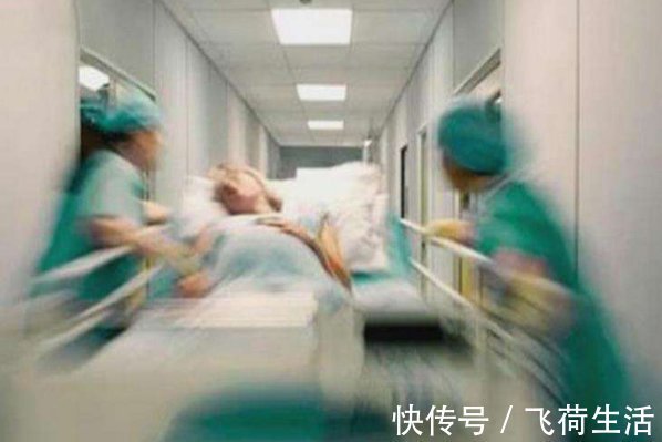 就医|女孩因肚子疼被送医院就诊,医生:你真是糊涂,这是要生孩子了!