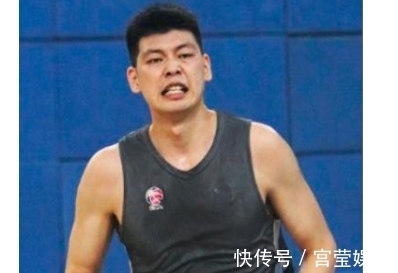 辽宁男篮|山东男篮开始准备?辽篮掌握主动,2迹象显示朱荣振或留下