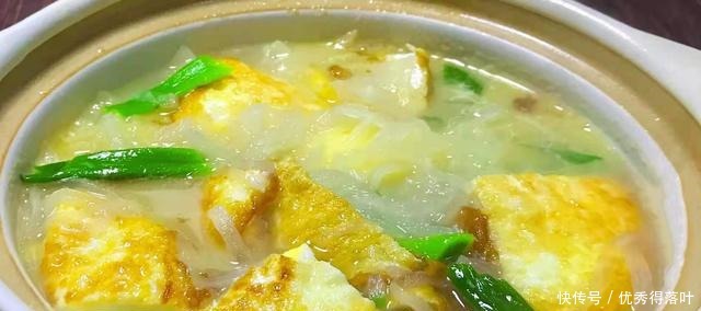 丝瓜|夏天多吃这10种食物,都是清肺化痰的佳品,再贵也要买给家人吃!