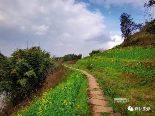 行走自贡：李白河廻龙桥的春天里