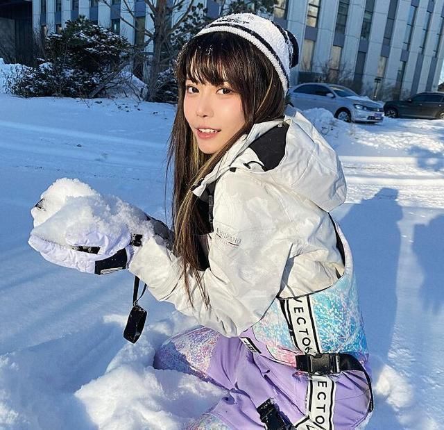 周姐|周淑怡COS远坂凛不被粉丝买账,场面一度太尴尬,简直辣眼睛