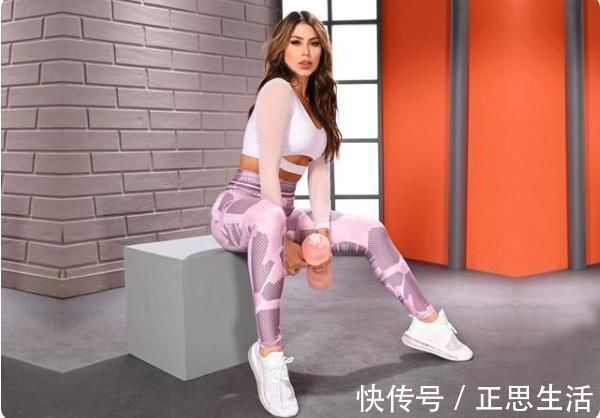 哥伦比亚|哥伦比亚健身辣妈身材完美,马甲线迷人,这几个健身动作或可尝试