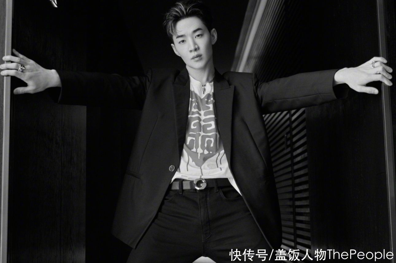 队长|当完音乐导师，又当街舞队长，被骂油腻的他够格吗？