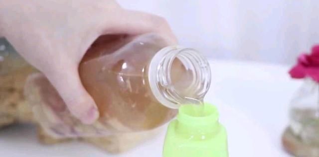 烂桃子一个都不能扔，放在家里太值钱了，下次别再扔掉，学学